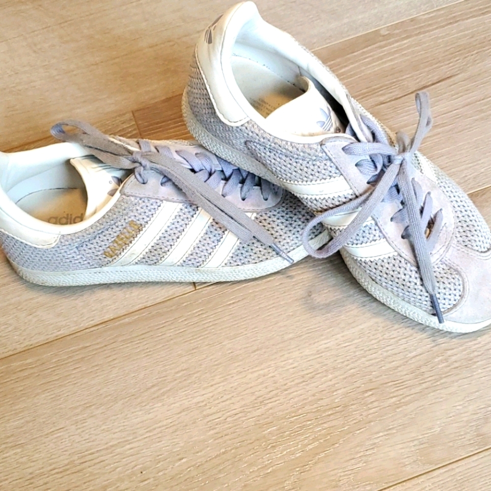 Adidas Gazelles size 5